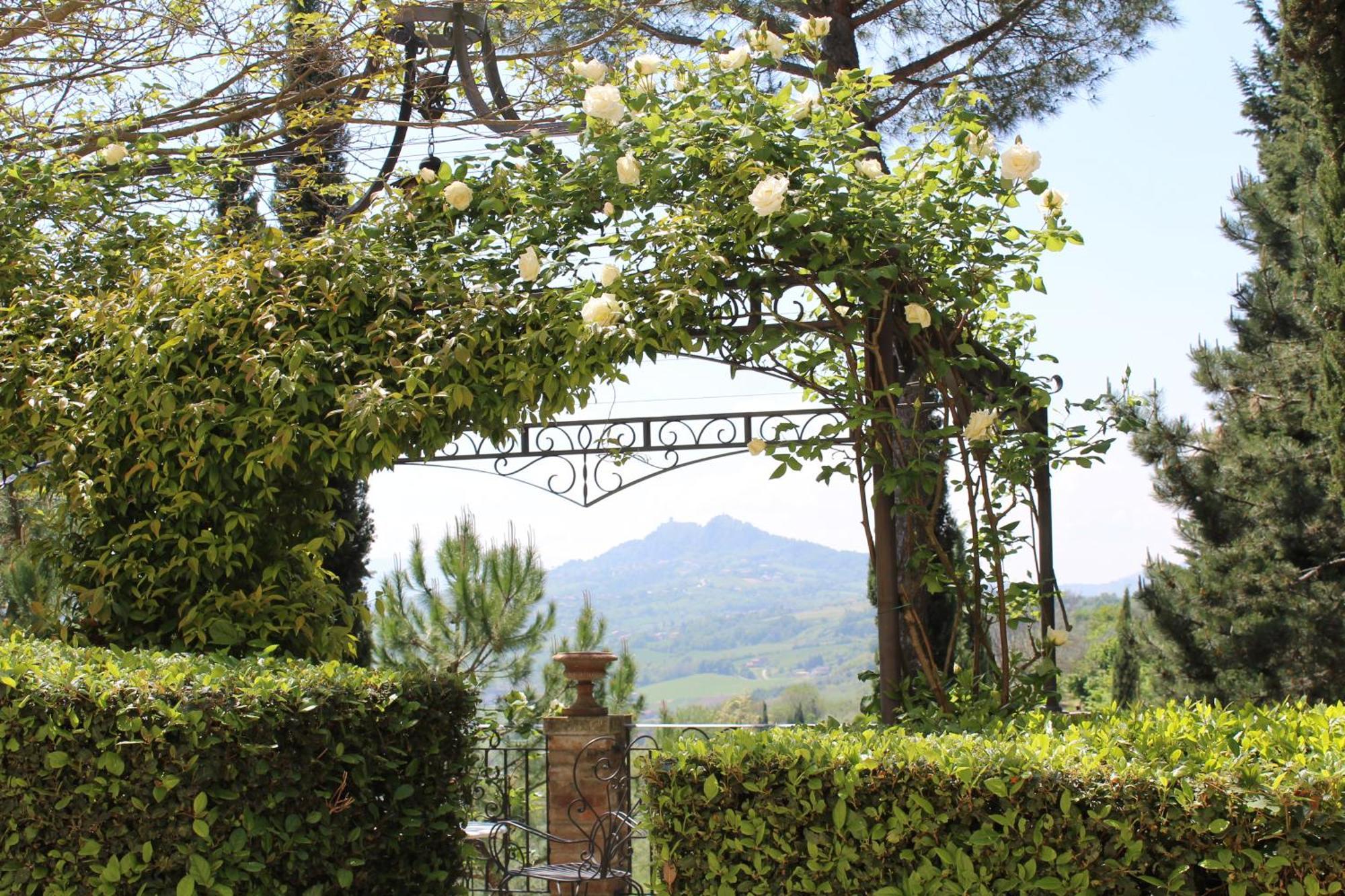 Palazzo Del Poggiano Bed & Breakfast Poggio Berni Luaran gambar